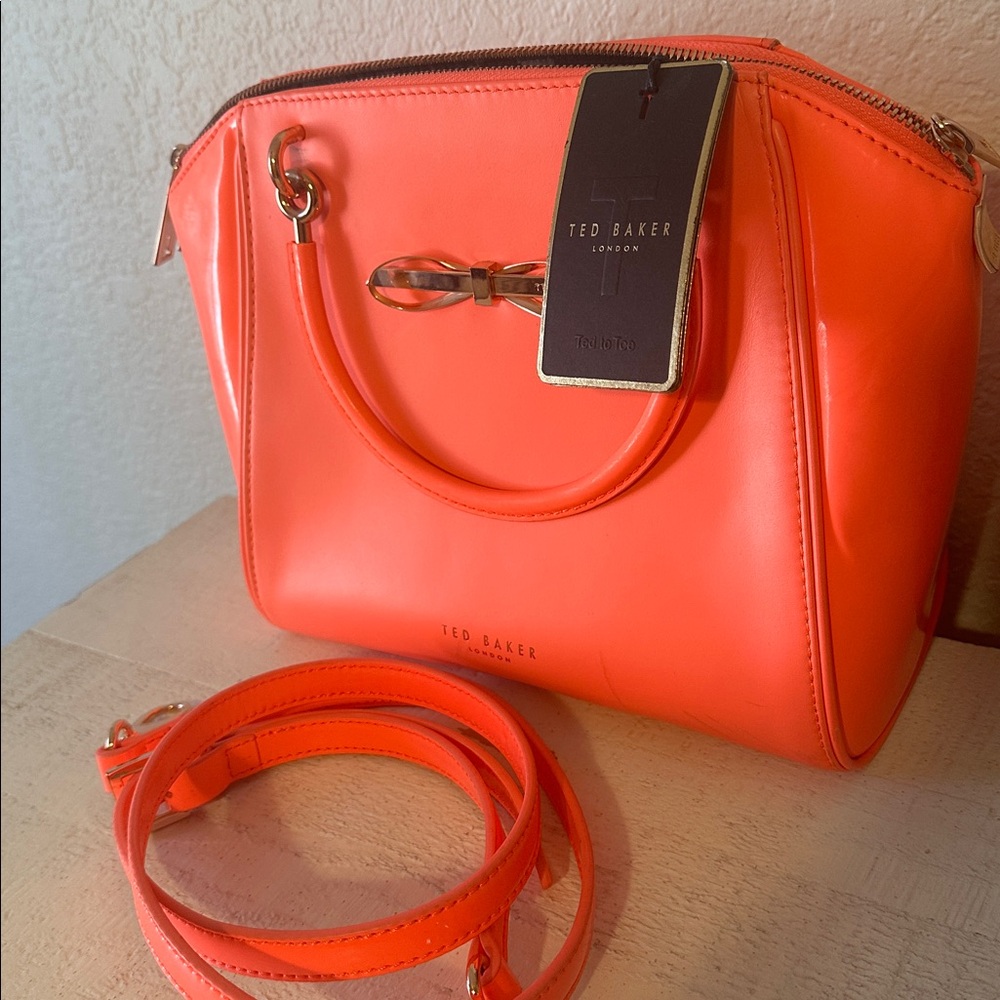 NWT- Ted Baker Small Tote Handbag - Picture 3 of 10